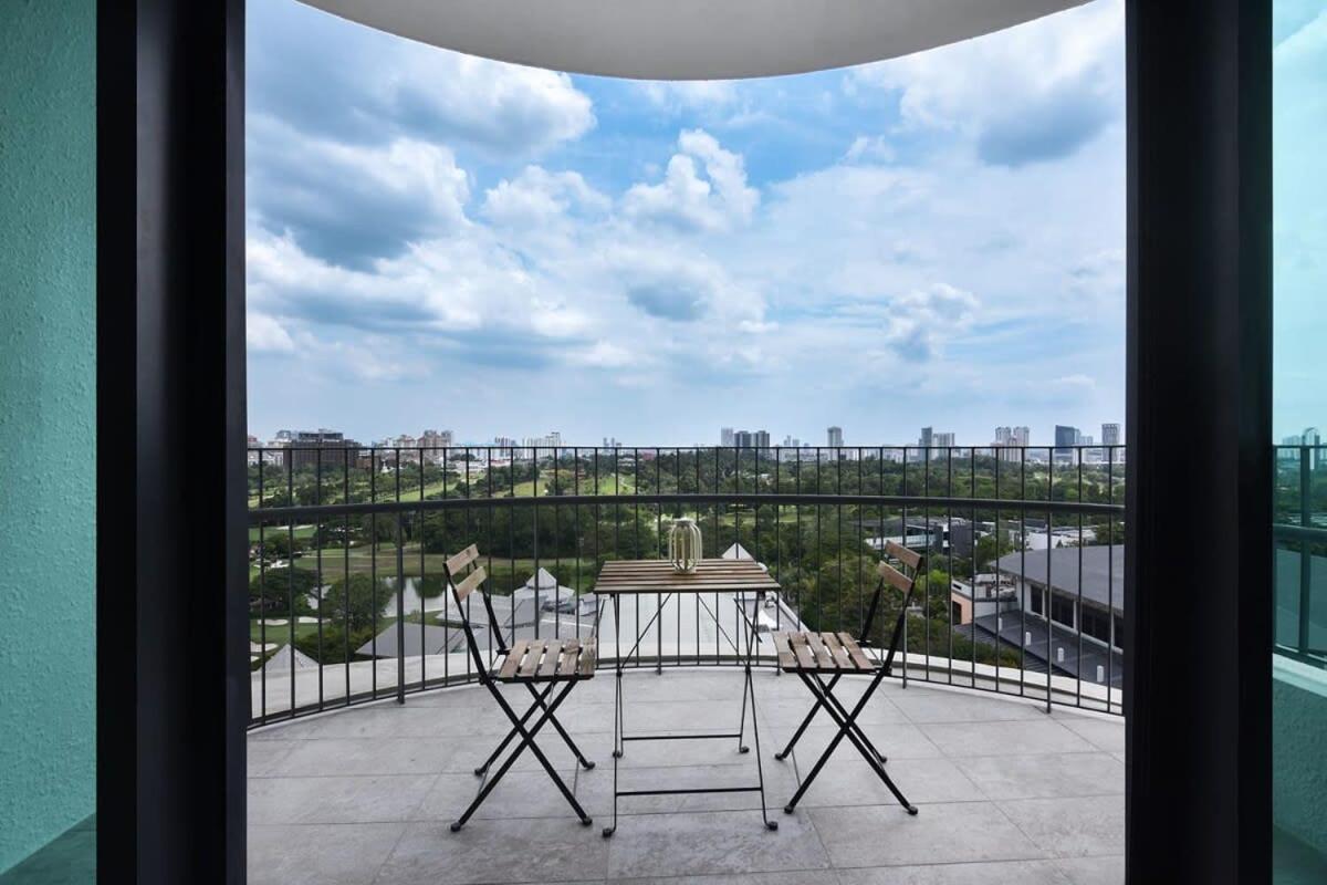 Apartment Lux & Stylish 2br At Klgcc Free Parking *
