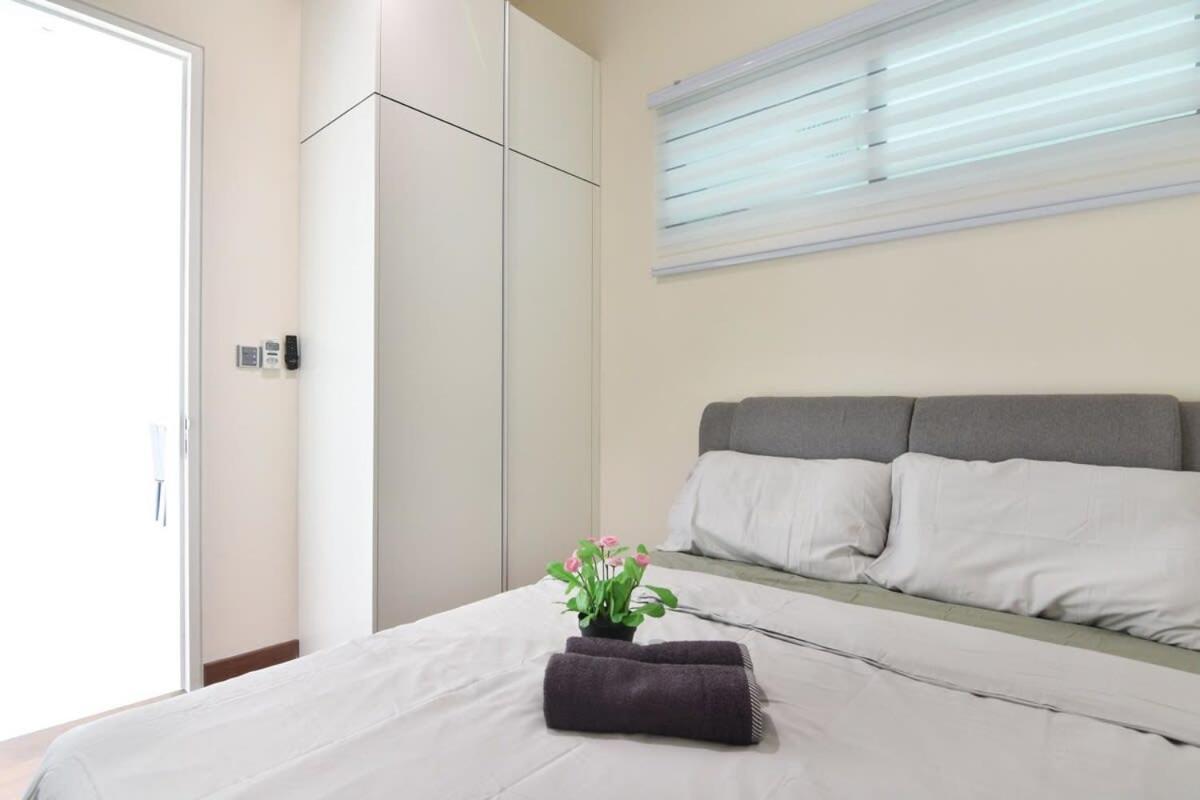 Lux & Stylish 2br At Klgcc Free Parking